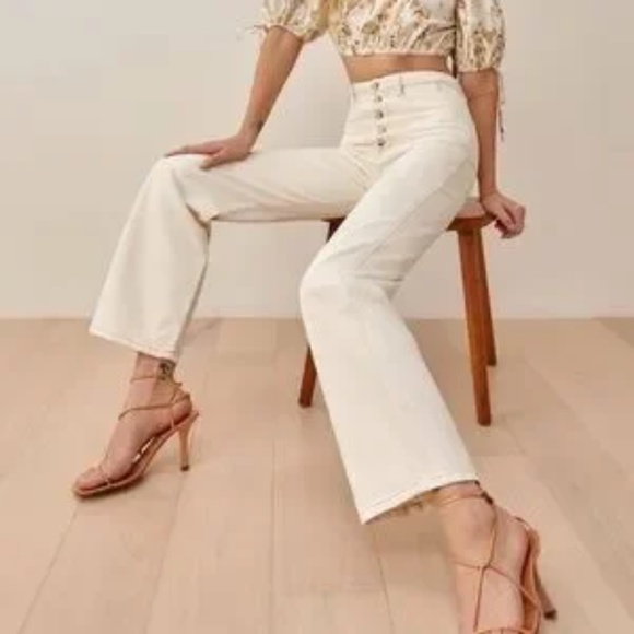 Reformation Lexi High Rise Wide Leg Jeans Ivory Size 25 - Picture 3 of 8